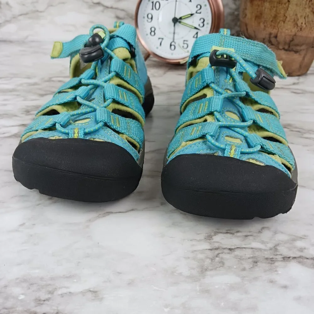 KEEN Newport H2 waterproof outdoor sport turquoise sandals kids size 13